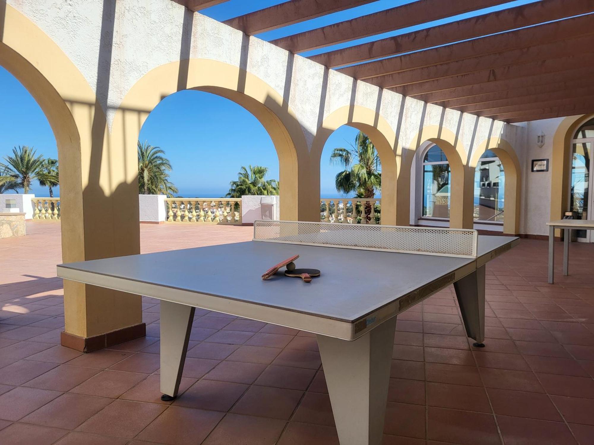 Casa Sunrise - Costa Blanca House With Rooftop, 5 Swimming Pools And Panoramic Sea- And Views At Penon De Ifach Calpe Exterior photo