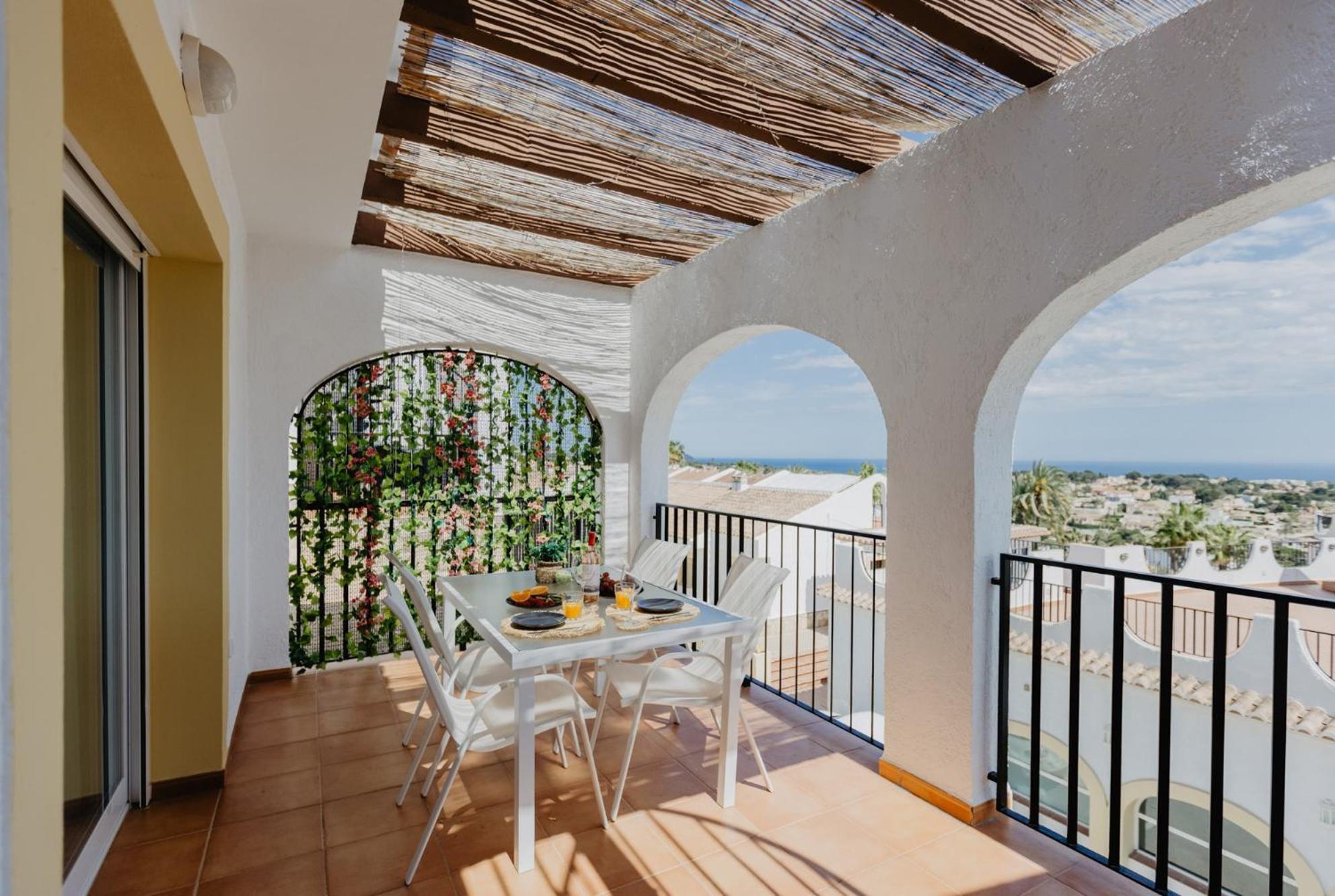 Casa Sunrise - Costa Blanca House With Rooftop, 5 Swimming Pools And Panoramic Sea- And Views At Penon De Ifach Calpe Exterior photo